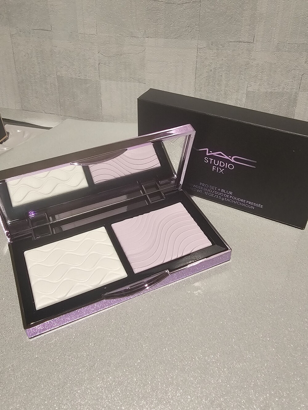 MAC Studio Fix Pro Set + Blur Pressed Powder Duo 12oz/3.5g Each